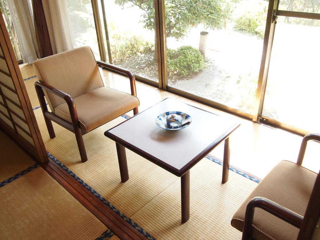 Hotel Ukai Fuefuki Rom bilde